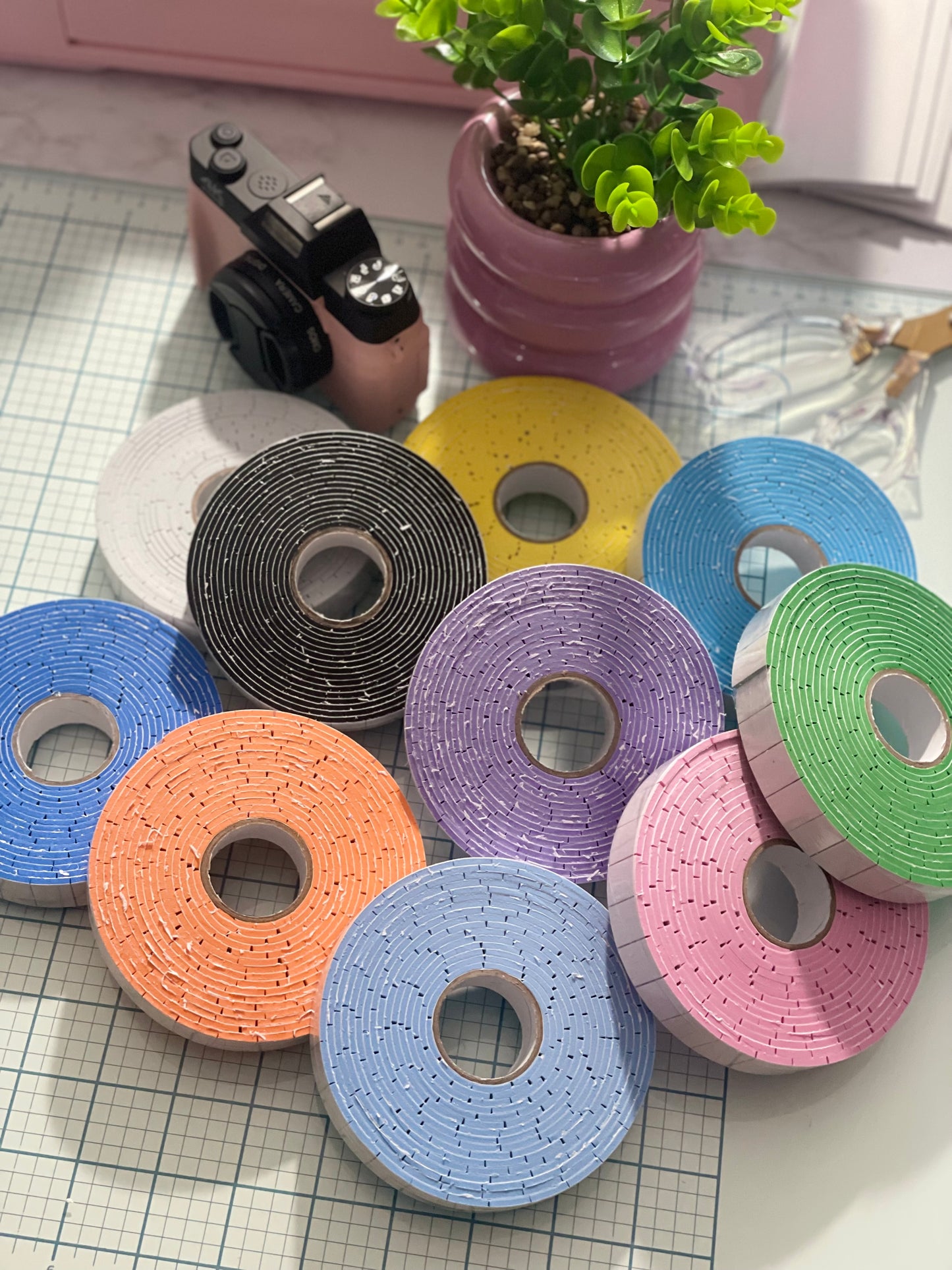 Color Double Sided Foam Tape Rolls 2mm